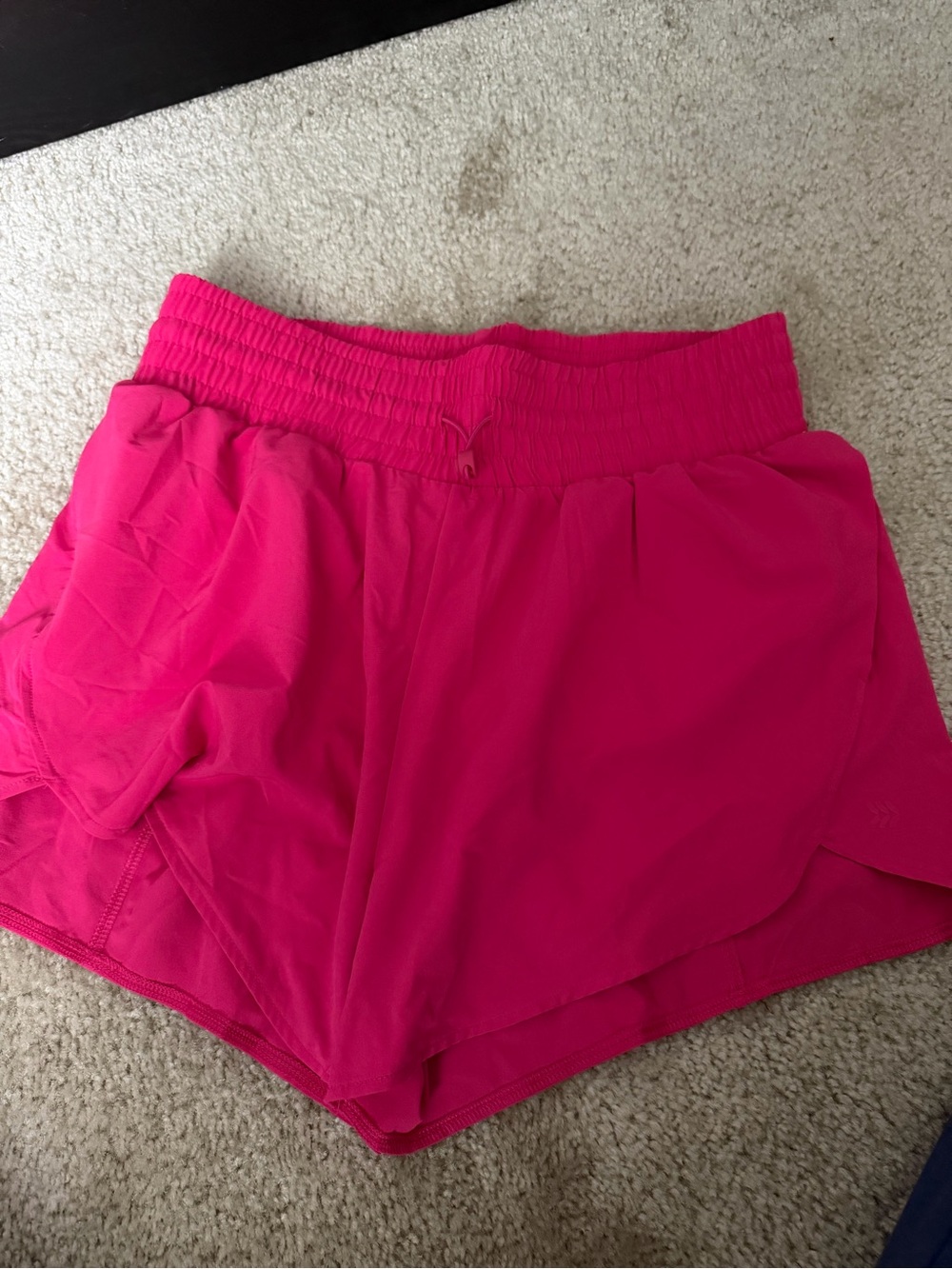 All in motion shorts